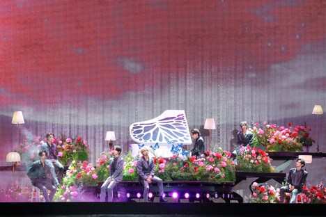 「ENHYPEN WORLD TOUR 'WALK THE LINE' IN JAPAN」埼玉・ベルーナドーム公演の様子。(P)&(C) BELIFT LAB Inc.