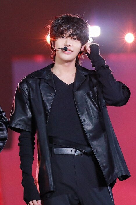 JAKE（ENHYPEN）(P)&(C) BELIFT LAB Inc.