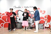 左からゆりやんレトリィバァ、MAMI(SCANDAL)、松崎しげる。