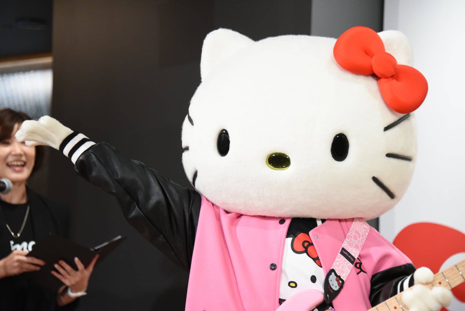 松崎しげるがSCANDAL・MAMIのハローキティ愛に「本物のファン」ゆり