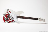 「Made in Japan Limited Hello Kitty Stratocaster」