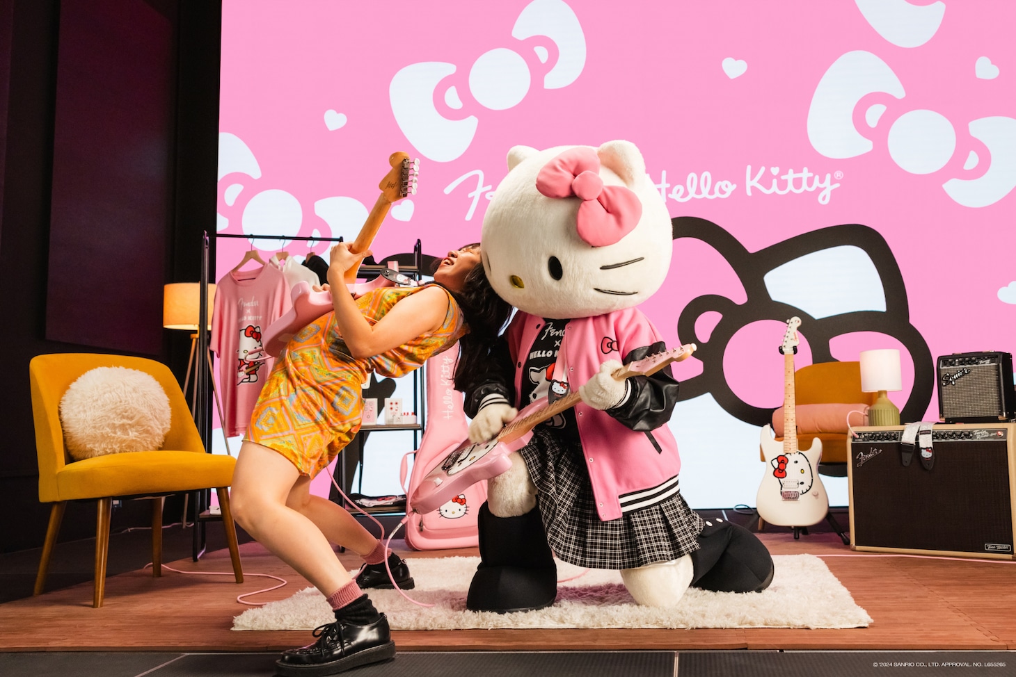 「Fender x Hello Kitty 50th Anniversary Collection」告知動画より。