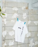 「MOROHA × UNTRACE "GIG and Take Tee"」（WHITE）