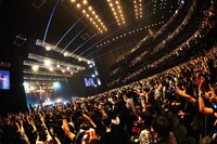 LUNA SEAのライブの様子。