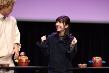 黒ひげを飛ばしてしまった浜辺美波。