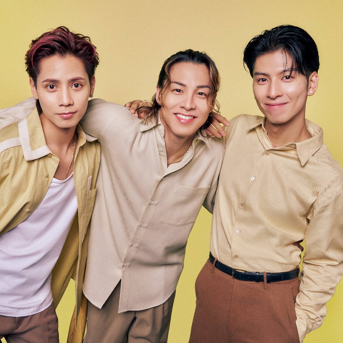 左からTHE RAMPAGEの神谷健太、RIKU、長谷川慎。