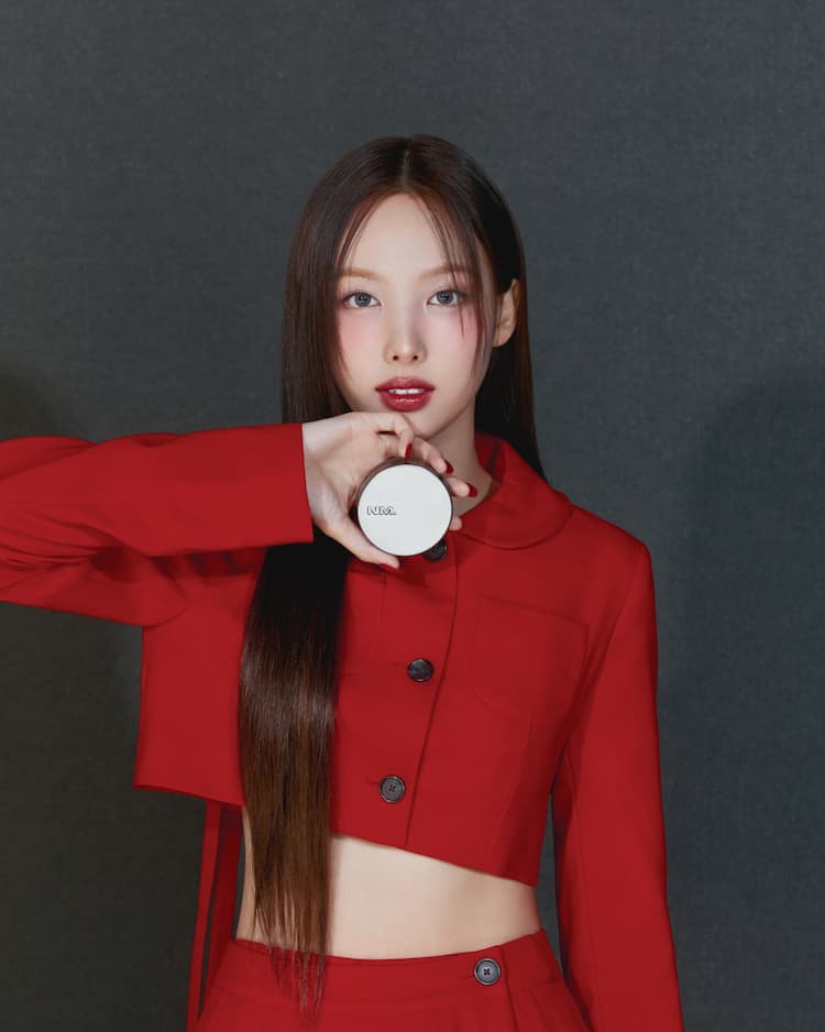 TWICEナヨン、すごくカッコいい超能力者に！SFテイストの「NAMING.」新 