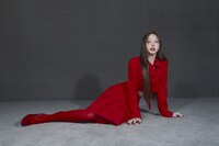 ナヨンを起用した「NAMING.」新ビジュアル。