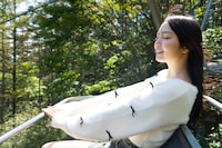 那蘭のどか（iLiFE!）デジタル写真集「君と見たブルー」より。（Photo by Takeo Dec.）