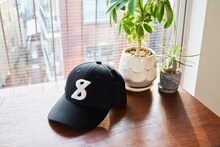 「timelesz project SHOP」で販売されるキャップ。