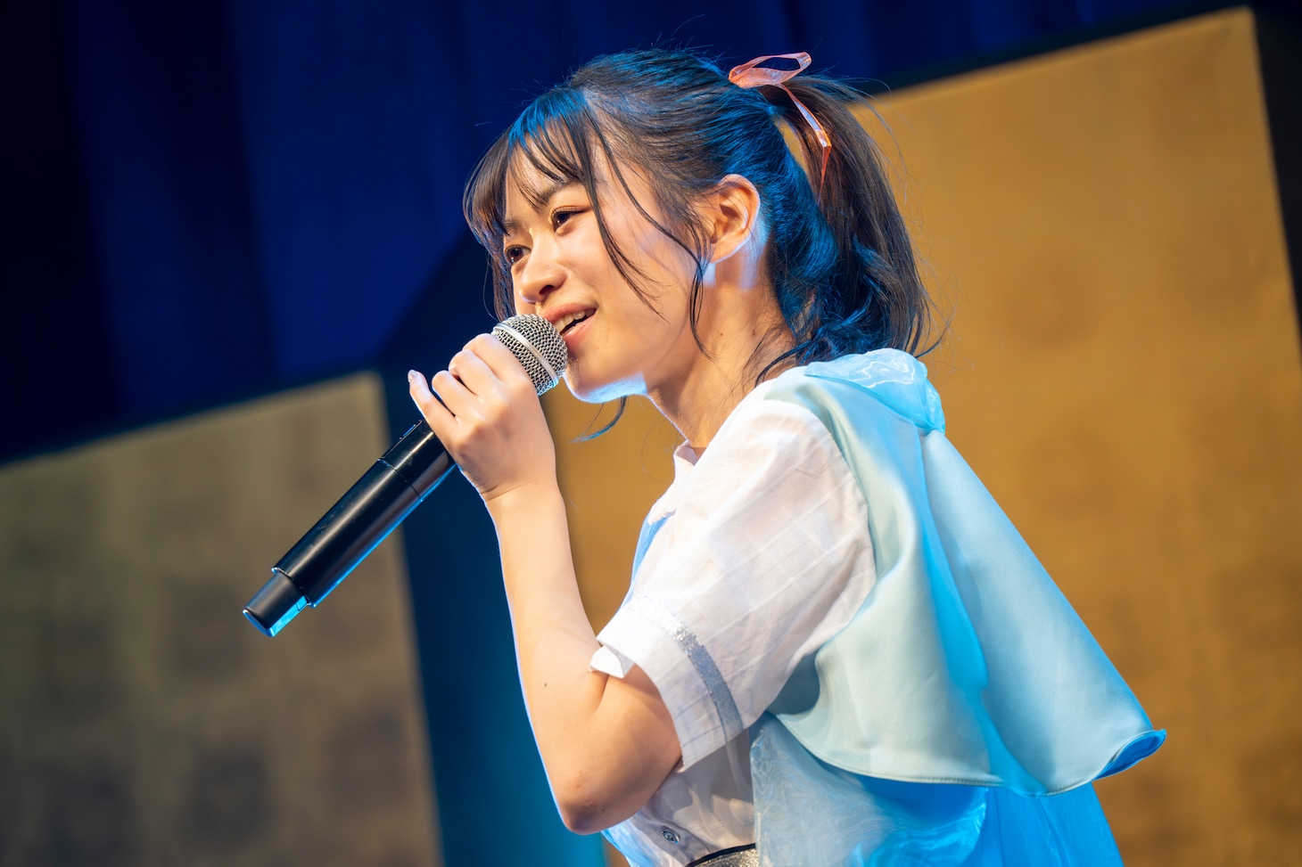 宇野友恵