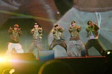 「三代目 J SOUL BROTHERS LIVE TOUR 2024 "ECHOES OF DUALITY"」初日公演の様子。