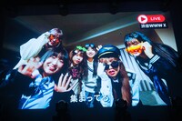 HAPPY CREATORSデビューライブ「はっぴー創造計画」オープニングムービーのワンシーン。