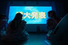 CDシングル発売とリリースイベント開催の発表を行うハピクリ。