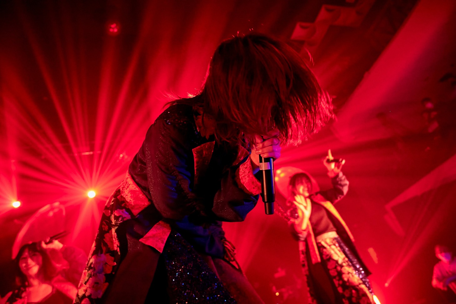 「スパンコールグッドタイムズ RELEASE ONEMAN SHOW 『キネマとユニバース』」東京キネマ倶楽部公演の様子。
