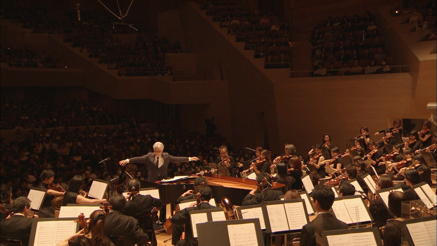 映画「Ryuichi Sakamoto Playing the Orchestra 2014」場面写真