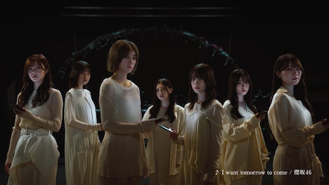 「100％ Memories of Light」より。