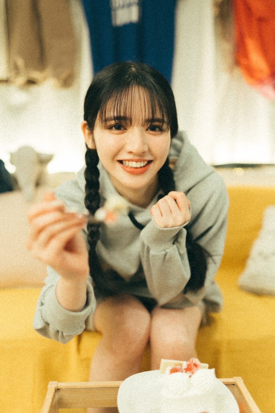 鎮西寿々歌（FRUITS ZIPPER）。「君となら・・・」ミュージックビデオ