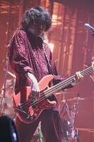 長谷川カオナシ（B, Key）（撮影：岩本彩）