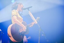 阿部真央（撮影：山川哲矢）