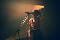 阿部真央（撮影：山川哲矢）