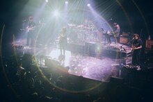 「山本彩×ライブナタリー Zepp TOUR『SYnergy』」山本彩のステージの様子。（撮影：山川哲矢）