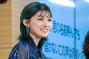 岡田奈々2ndアルバム「Contrust」プレミアム先行試聴会、自ら作詞した計11曲をファンに徹底解説