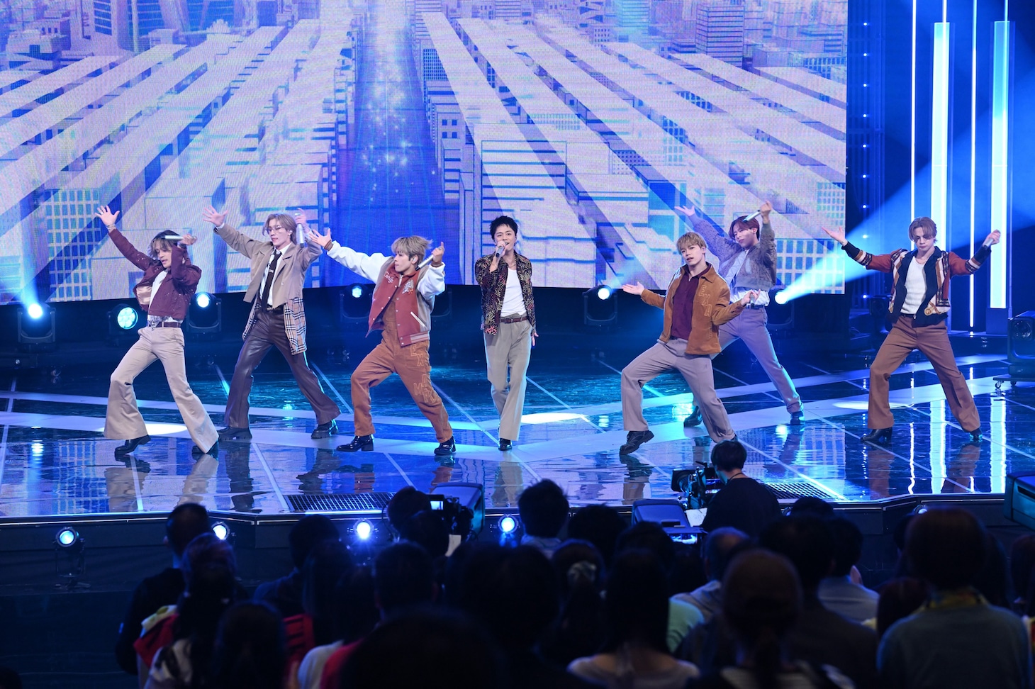BALLISTIK BOYZによるパフォーマンスの様子。（提供：NHK）