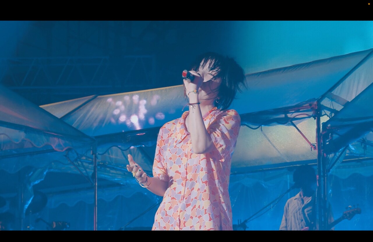 aikoの6年ぶりフリーライブより「相思相愛」映像公開