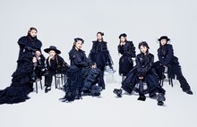 FRUITS ZIPPER（撮影：磯部昭子）