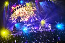 「和楽器バンド Japan Tour 2024 THANKS ～八奏ノ音～」東京・LINE CUBE SHIBUYA（渋谷公会堂）公演の様子。（撮影：上溝恭香）