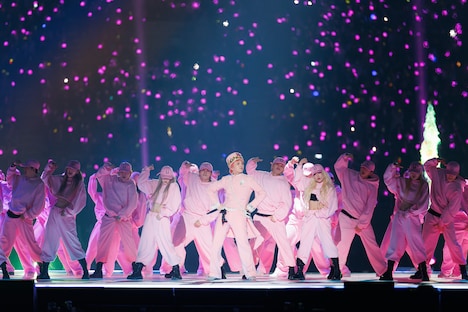 G-DRAGONのステージの様子。 (c)CJ ENM Co., Ltd, All Rights Reserved