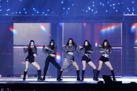 MEOVV (c)CJ ENM Co., Ltd, All Rights Reserved