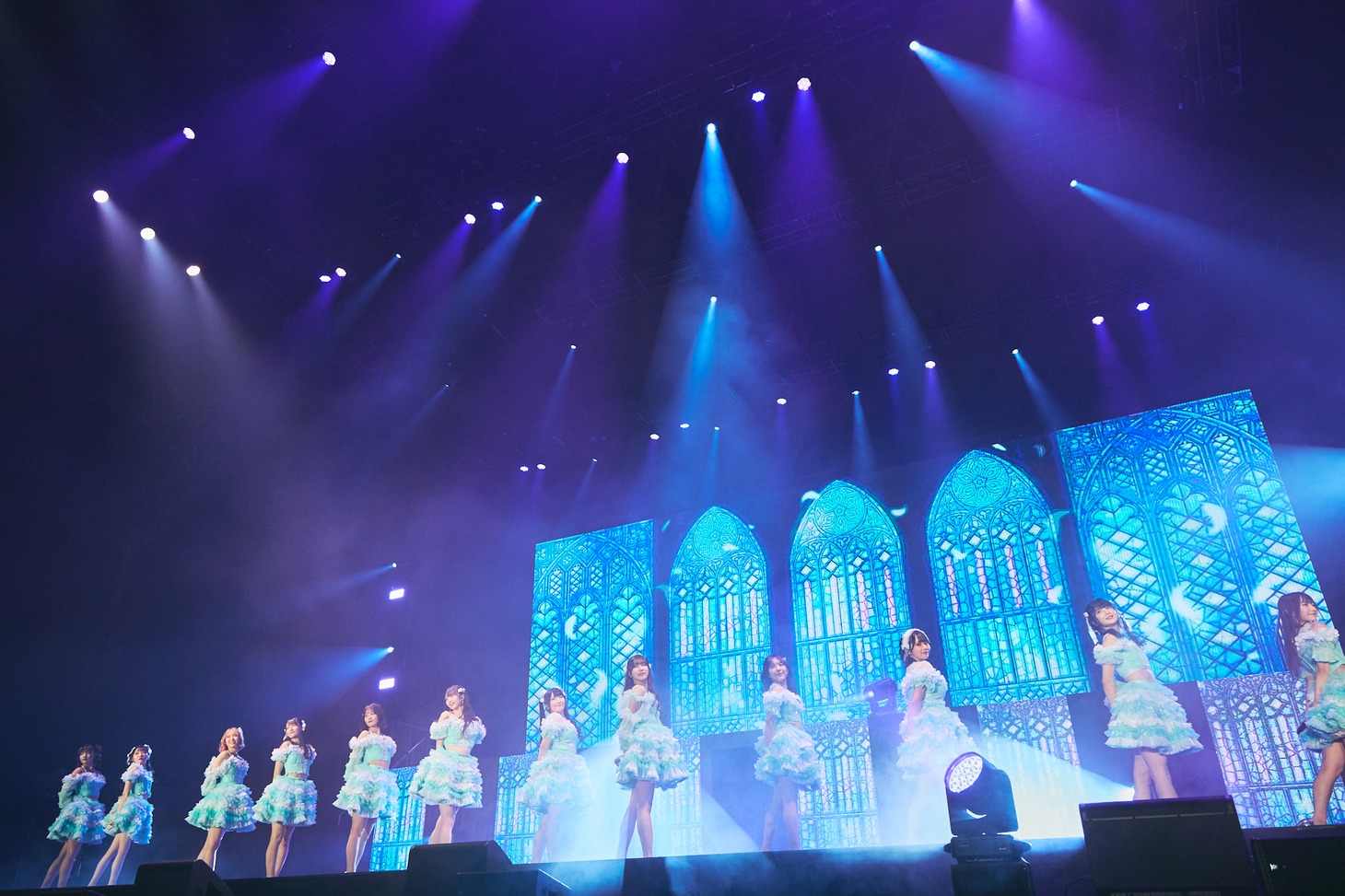 「≠ME 全国ツアー追加公演2024『修学旅行、同じ班がいいな。』」の様子。(c)YOANI