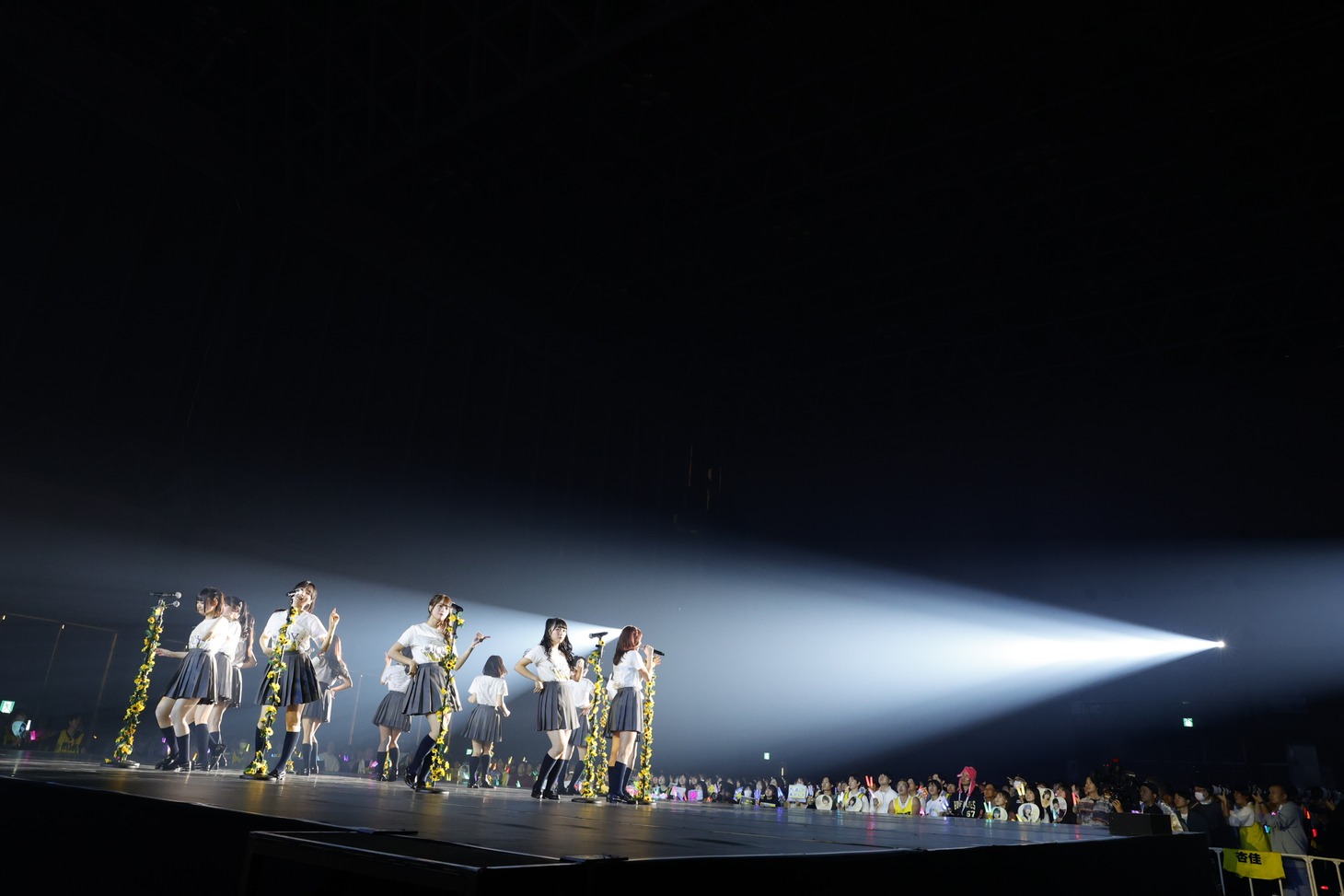 「≒JOYホールツアー2024『今日から君は恋人』」ファイナル公演の様子。(c)YOANI