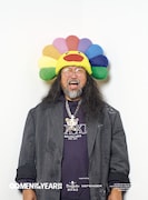 ベスト・アーティスト賞を受賞した村上隆。