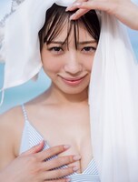 浅原凜（Peel the Apple）1st写真集「凜」より。（撮影：藤本和典）