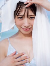 浅原凜（Peel the Apple）1st写真集「凜」より。（撮影：藤本和典）