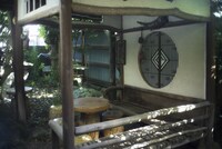 「MUSIC inn Fujieda」に隣接する建物。（撮影：八木咲）