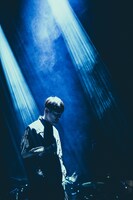 杉田春音（Vo）（撮影：久保寺美羽）