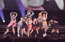 「ANGERME 10th ANNIVERSARY TOUR 2024 AUTUMN『ROOTS』川村文乃 FINAL ☆KIRAKIRA☆」の様子。