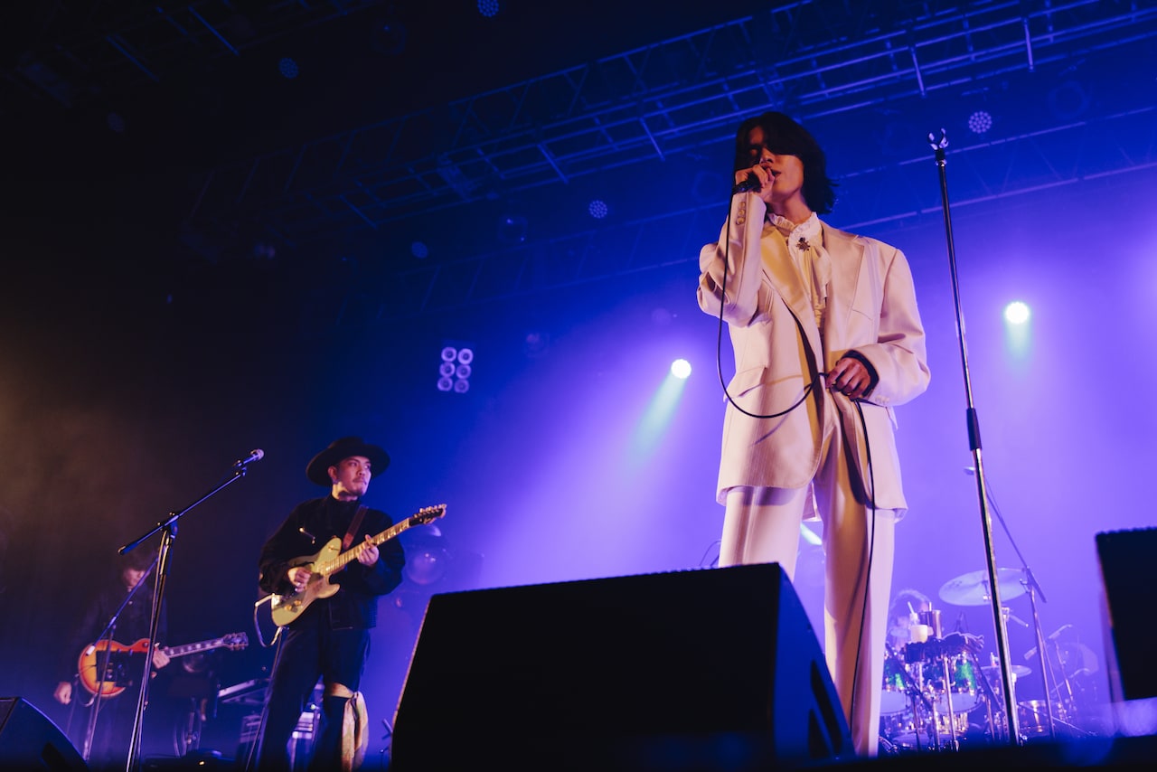 離婚伝説 夏季限定カラー グリーン 7月23日(水)発売 Album「離婚伝説」JKT＋店舗別特典絵柄解禁