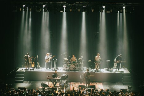 Bialystocks「Songs for the Cryptids Tour」の様子。（撮影：上村窓）