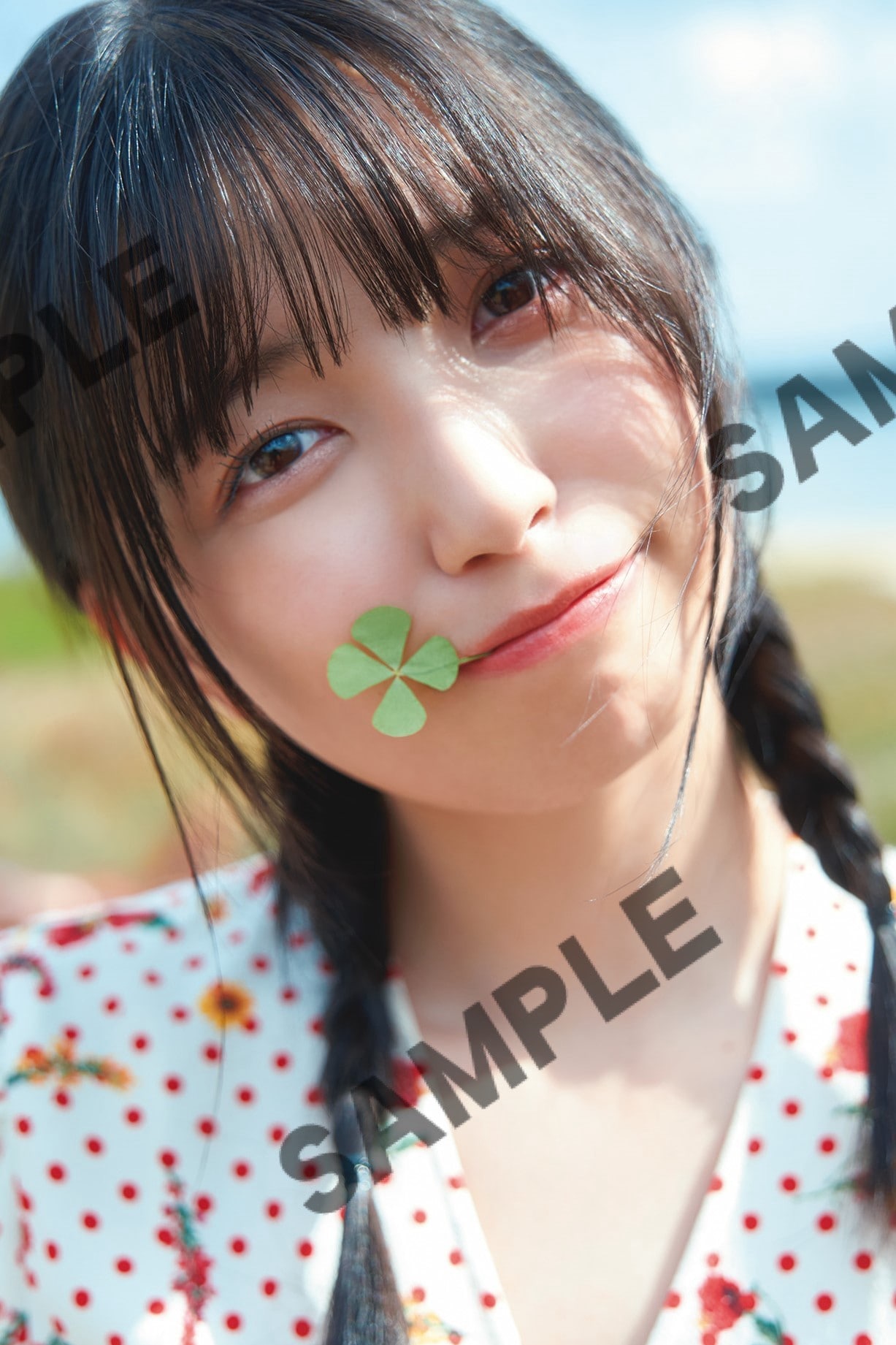 五百城茉央1st写真集「未来の作り方」の書店限定特典が決定！