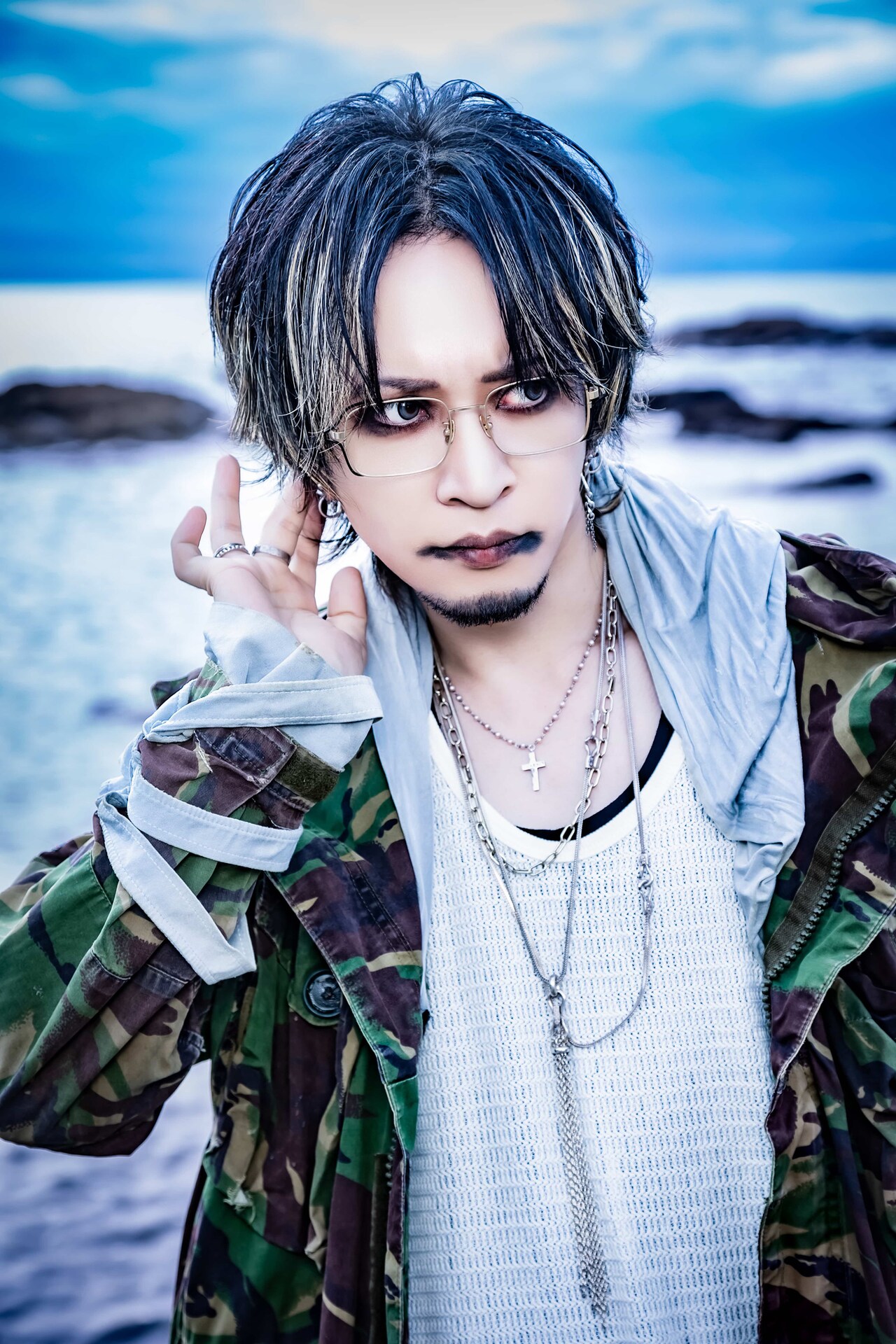 海（G） - vistlipニューアルバム「THESEUS」全貌公開、“嘘”や“矛盾”を