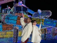 Crystal KayとMay J.(c)日本テレビ