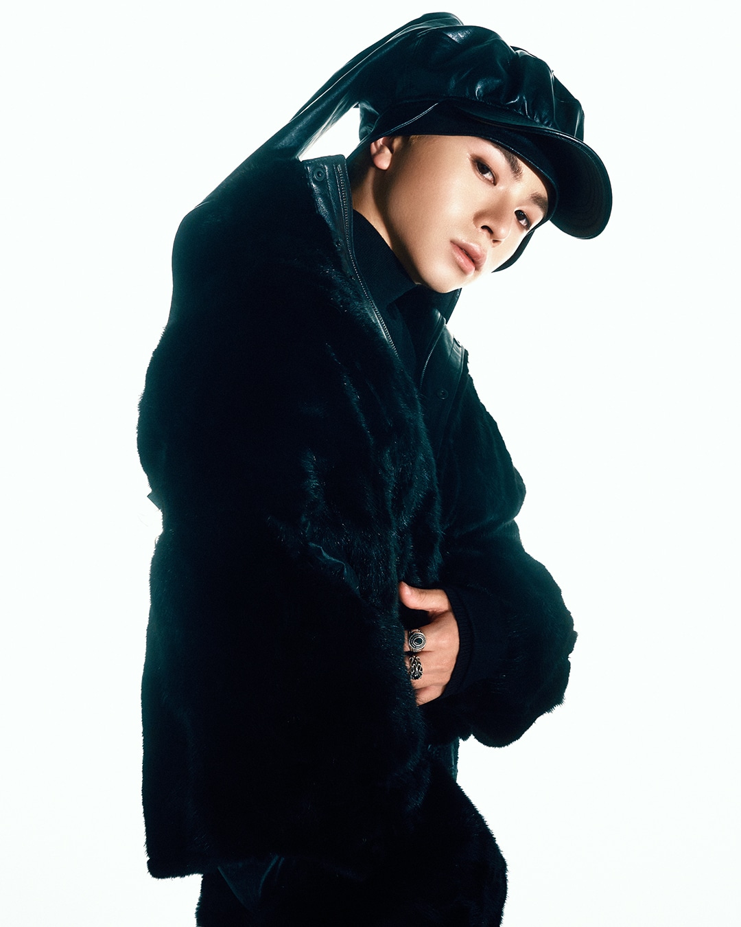 TAKERU