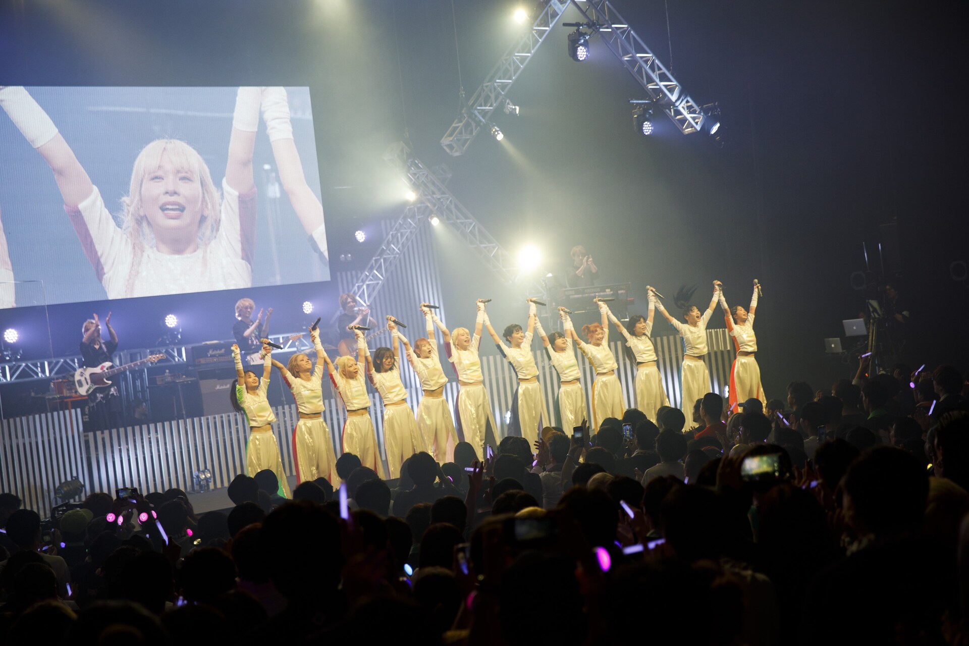 GANG PARADEの12人体制ラストライブ終了、未来に向かって新体制へ