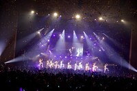 GANG PARADE「TO BE BORN」の様子。（Photo by sotobayashi kenta）