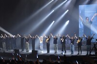 「25th Anniversary 倉木麻衣 Live Project 2024 "Be alright ! " in Asia」北京展覧館劇場公演の模様。（撮影：達川範一）